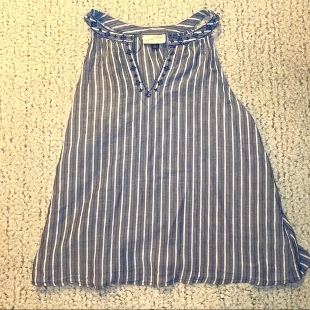 Universal Thread Embroidered Striped V-neck Tank